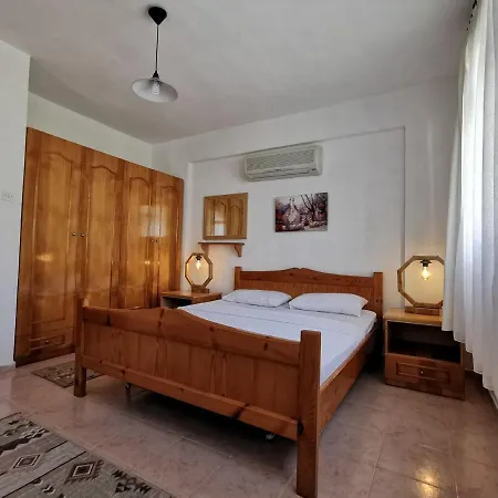 3+1 Spacious House In A Condominium With A Large Green Area 达特恰
